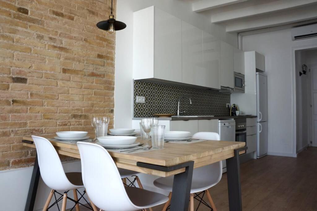 Barcelona Industrial Style Apartment ロスピタレート・デ・リョブレガート エクステリア 写真