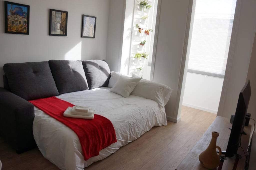 Barcelona Industrial Style Apartment ロスピタレート・デ・リョブレガート エクステリア 写真